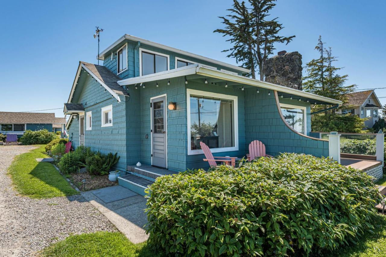 Juan De Fuca Waterfront Hotel & Cottages سيكيم المظهر الخارجي الصورة